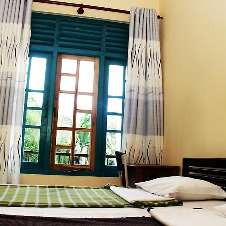 Ella 360 Hotel Room photo