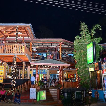 Ella 360 Hotel Exterior photo